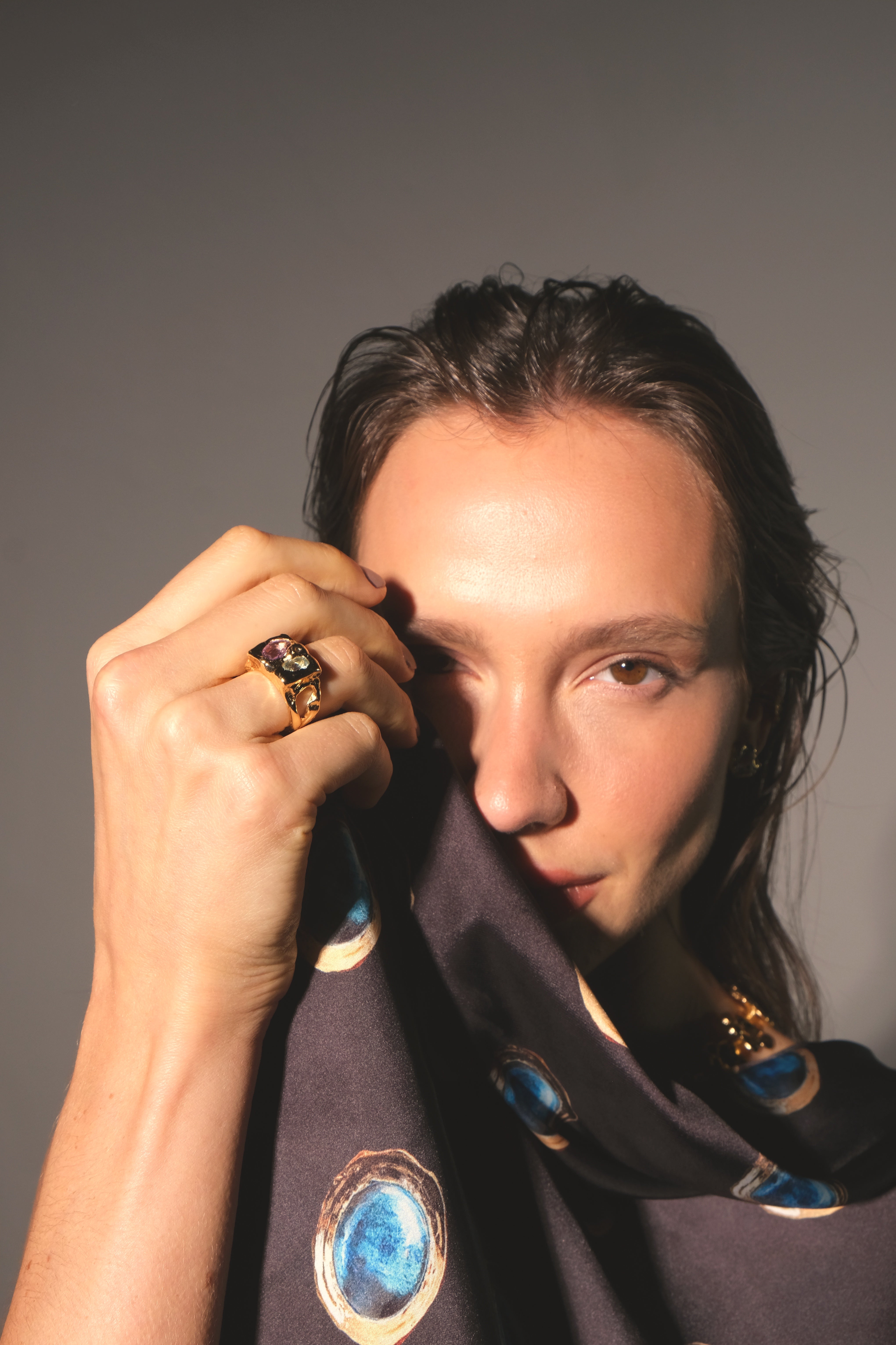 AMORA RING
