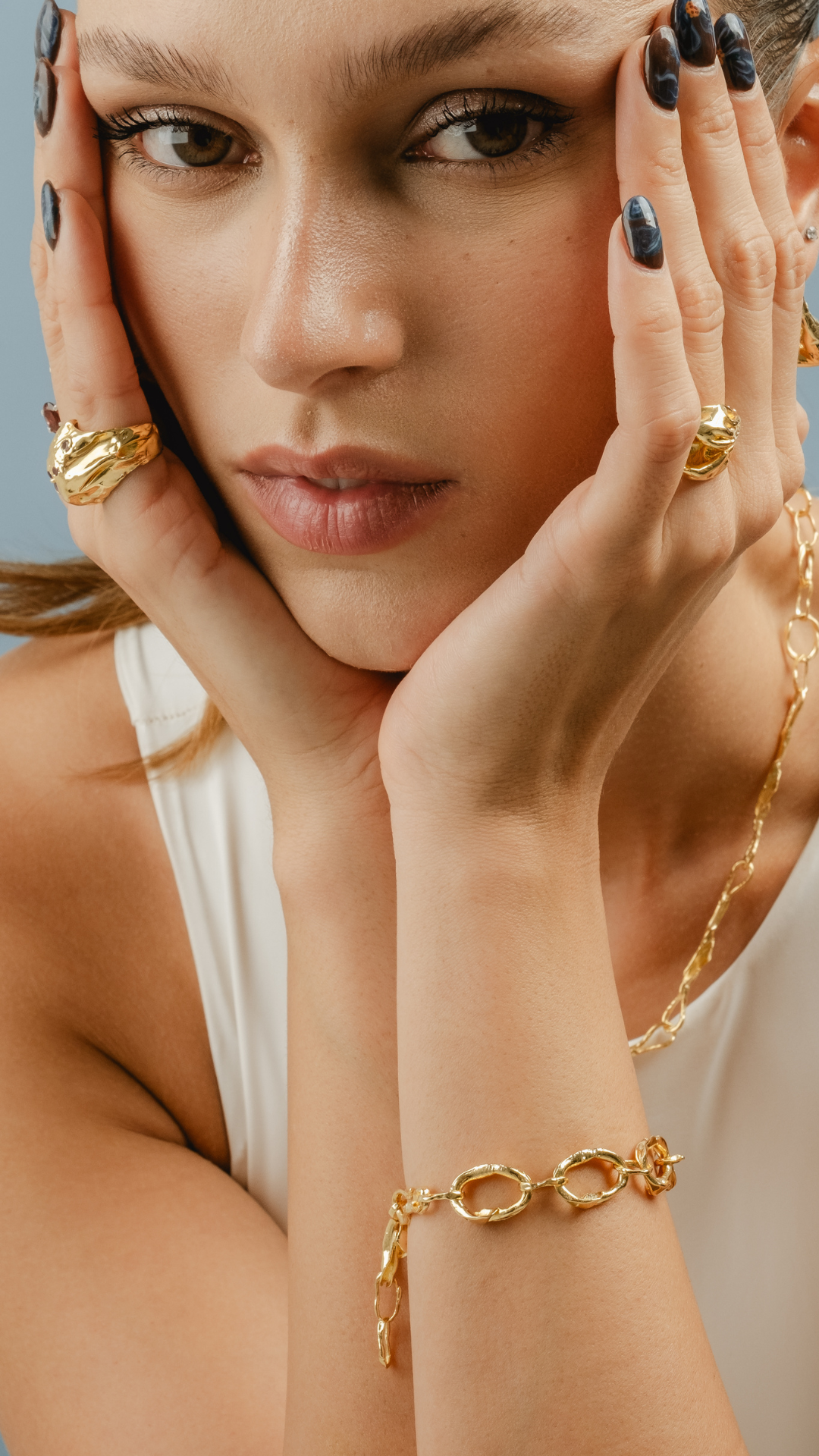 LAYERS BRACELET