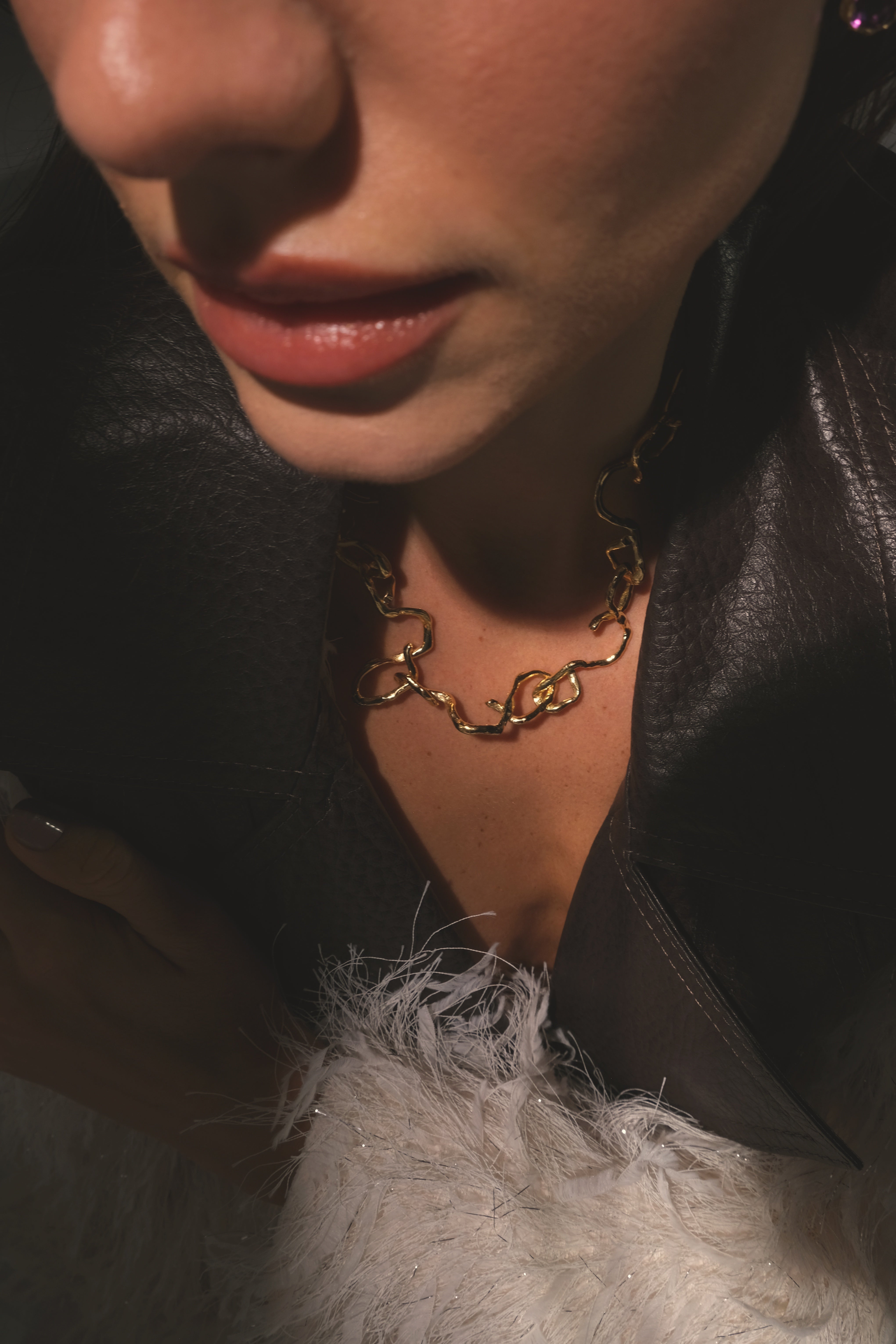 INSTINTO NECKLACE