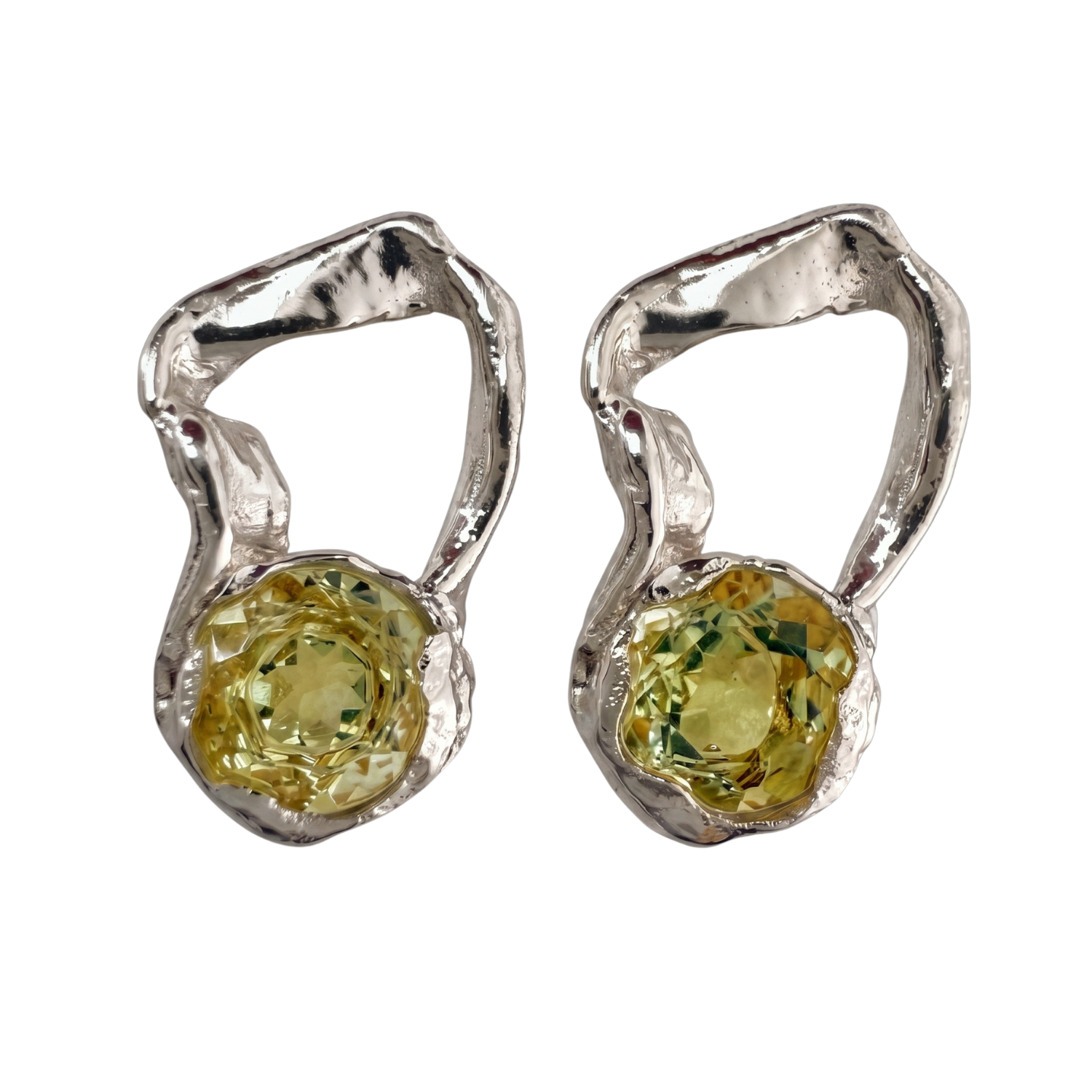 ZELO EARRING